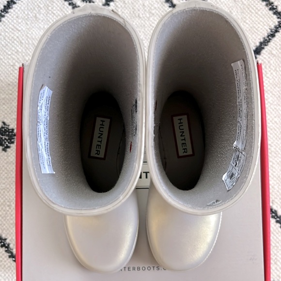 Hunter Kid’s Unisex Original First Nebula Rain Boots - Pale Gold - Picture 6 of 12